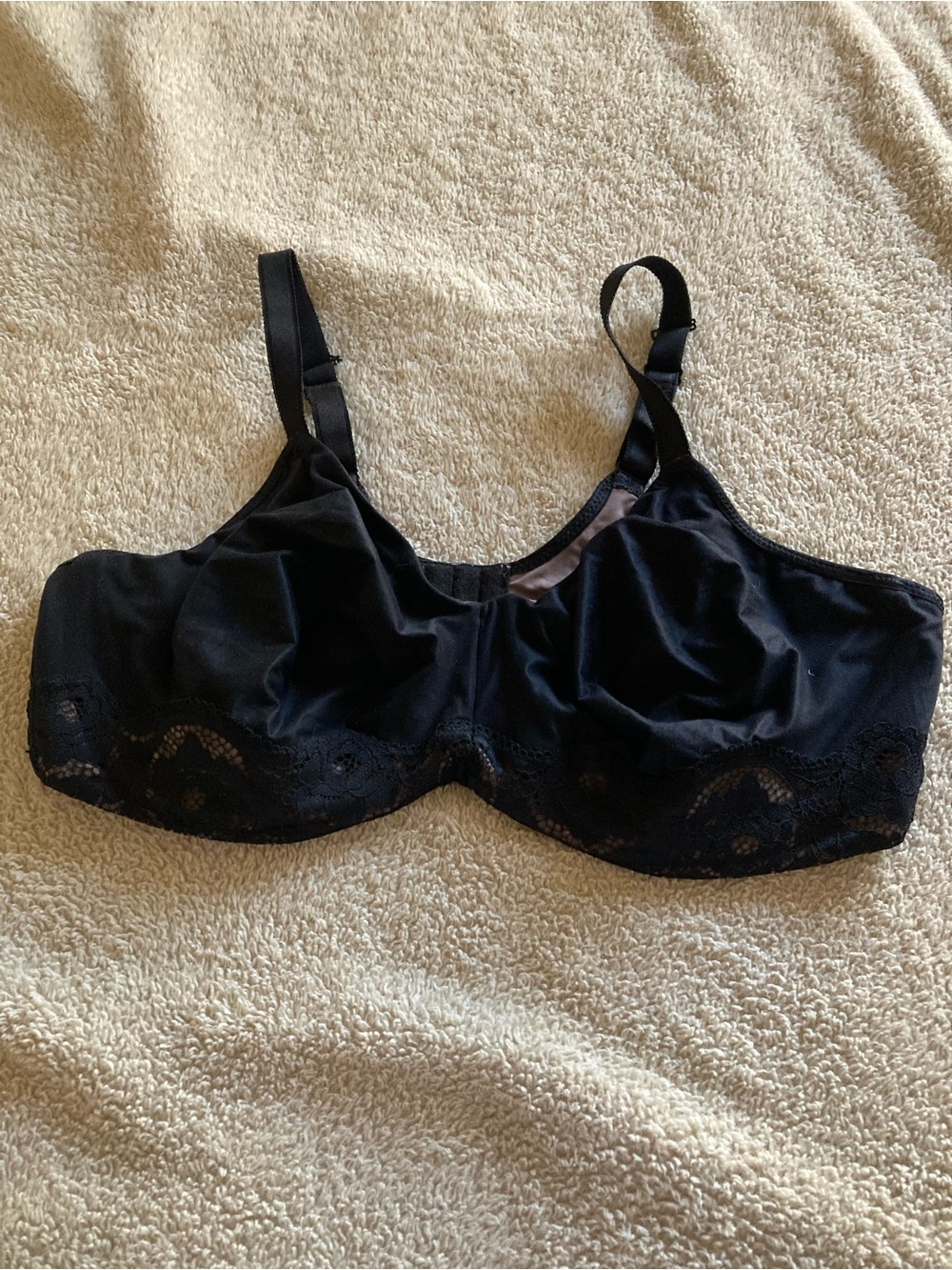Wacoal Black Lace-Trim Full Coverage Bra